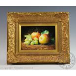 Derek Shapiro - 20th century, Oil on panel, Still life of apples and gooseberries Signed,