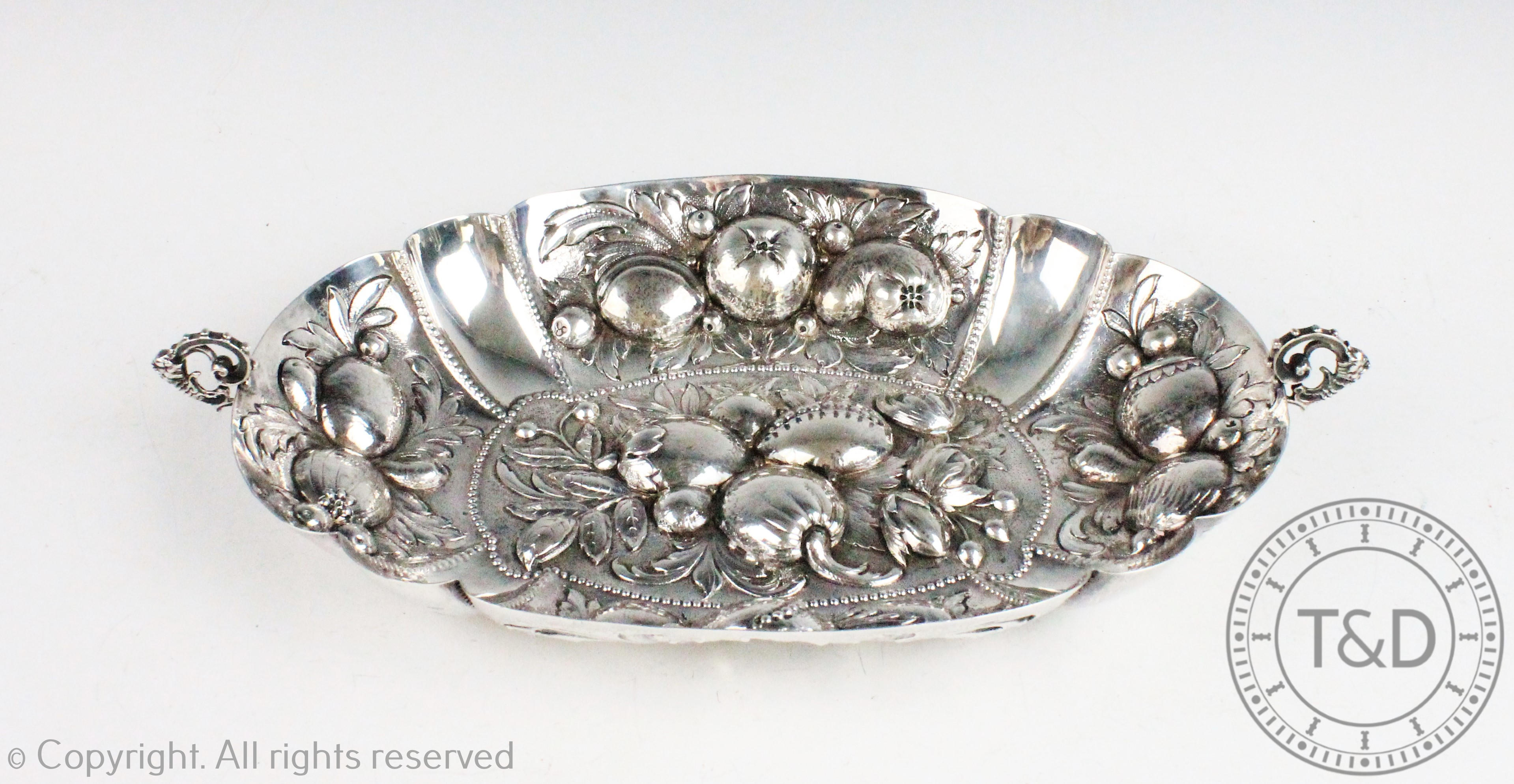 An '800' standard white metal fruit bowl, the oval, - Image 2 of 5