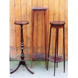 An Edwardian oak jardiniere stand, on tapered legs, 122cm H,