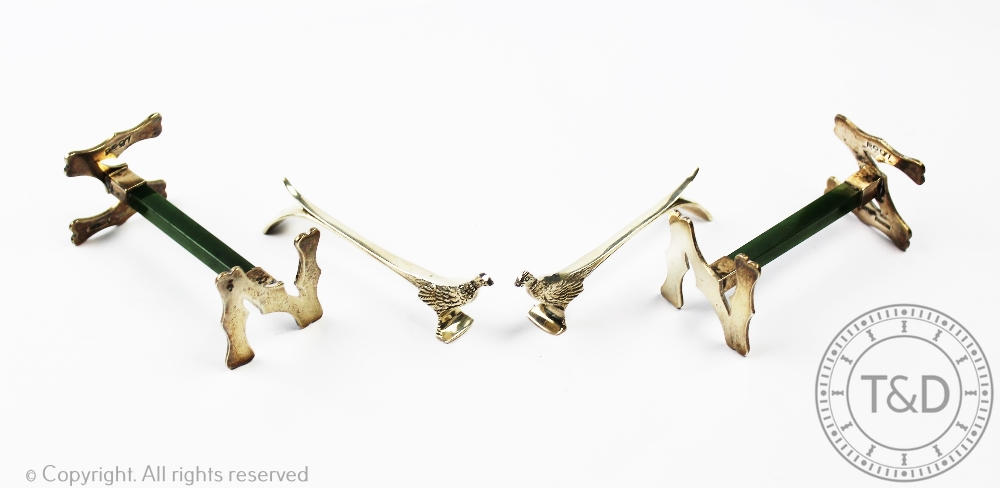 A pair of silver knife rests modelled as pheasants, Birmingham 1974, 9.