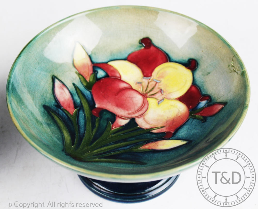 A Moorcroft tazza, decorated in a African Lily pattern, - Image 2 of 4