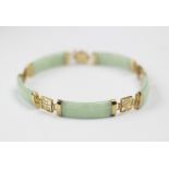A chinese jade and 9ct gold mounted bracelet,
