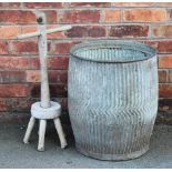 A vintage galvanized wash tub, 54cm H,