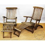 A pair of folding garden recliner chairs (2)