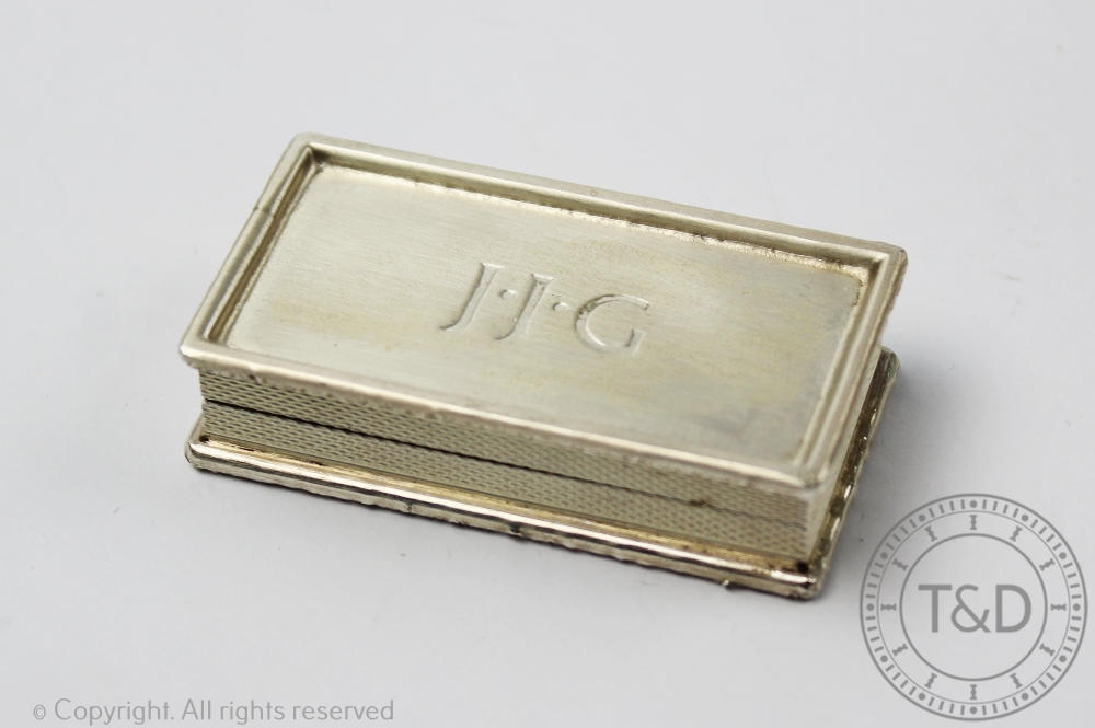 A silver snuff box, Asprey & Co Ltd, Birmingham 1991, - Image 2 of 2