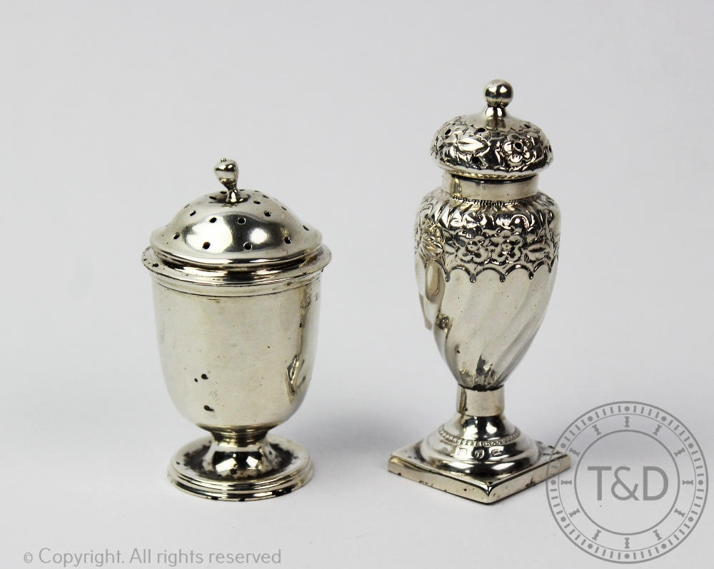 A Victorian silver pepperette, Birmingham 1891,