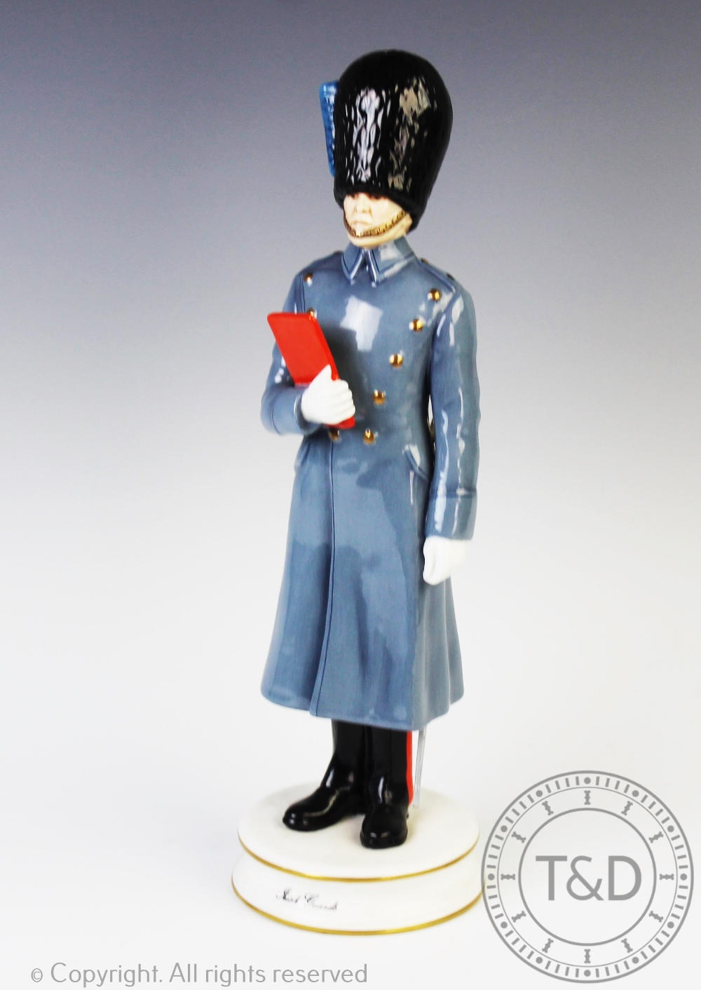 A Michael Sutty limited edition military figure 'Irish Guards', No 123/250, 31.