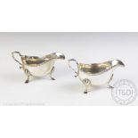 A pair of silver sauce boats, Pairpoint Brothers, London 1924, each with gadrooned rim,
