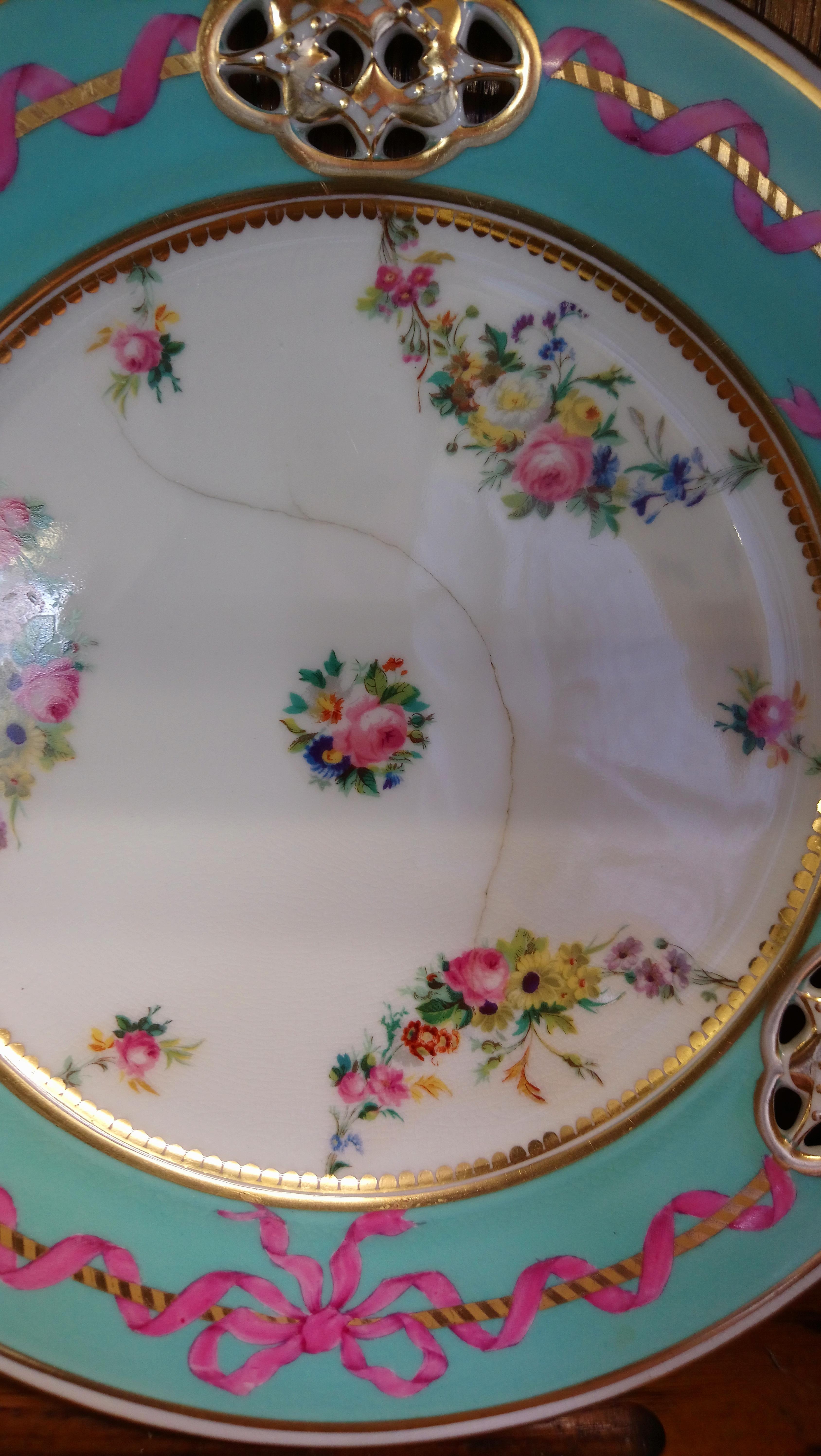 A late 19th century continental ten piece part dessert service, - Image 3 of 5