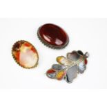 A Scottish agate set brooch,