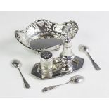 An Edwardian silver bon bon dish,