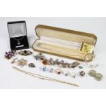 An assorted collection of jewellery, to include; antique, vintage and costume examples