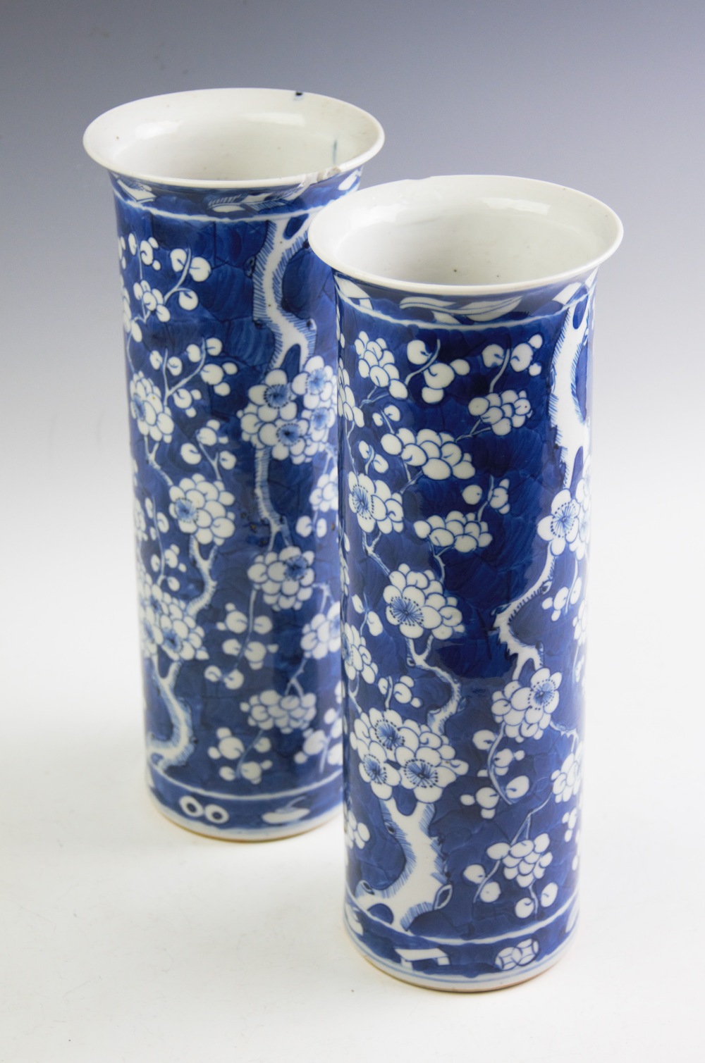 A pair of Chinese porcelain blue and white sleeve vases, - Image 2 of 3