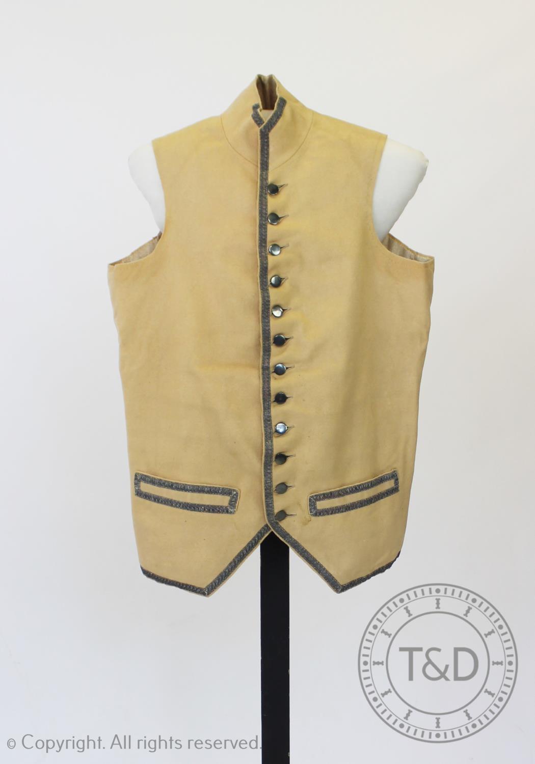 A marled lavender wool frock coat, circa 1790, with pierced silvered metal buttons to front, cuffs - Image 6 of 7