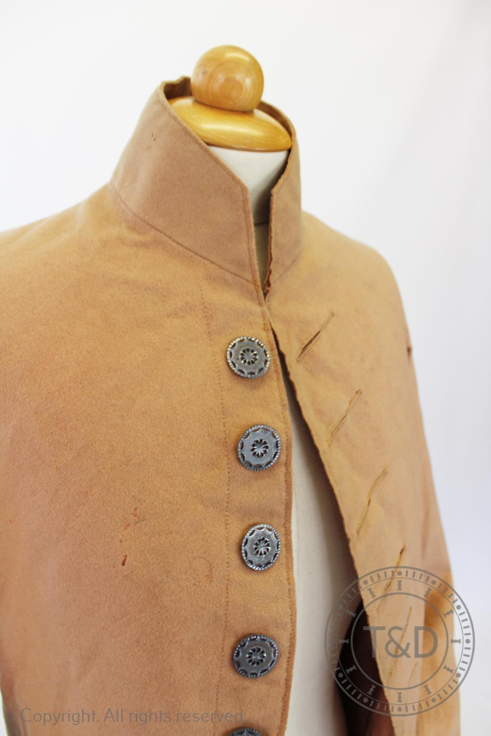 A blush wool frock coat, circa 1790, with pierced silvered metal buttons to front and back (at - Image 3 of 4