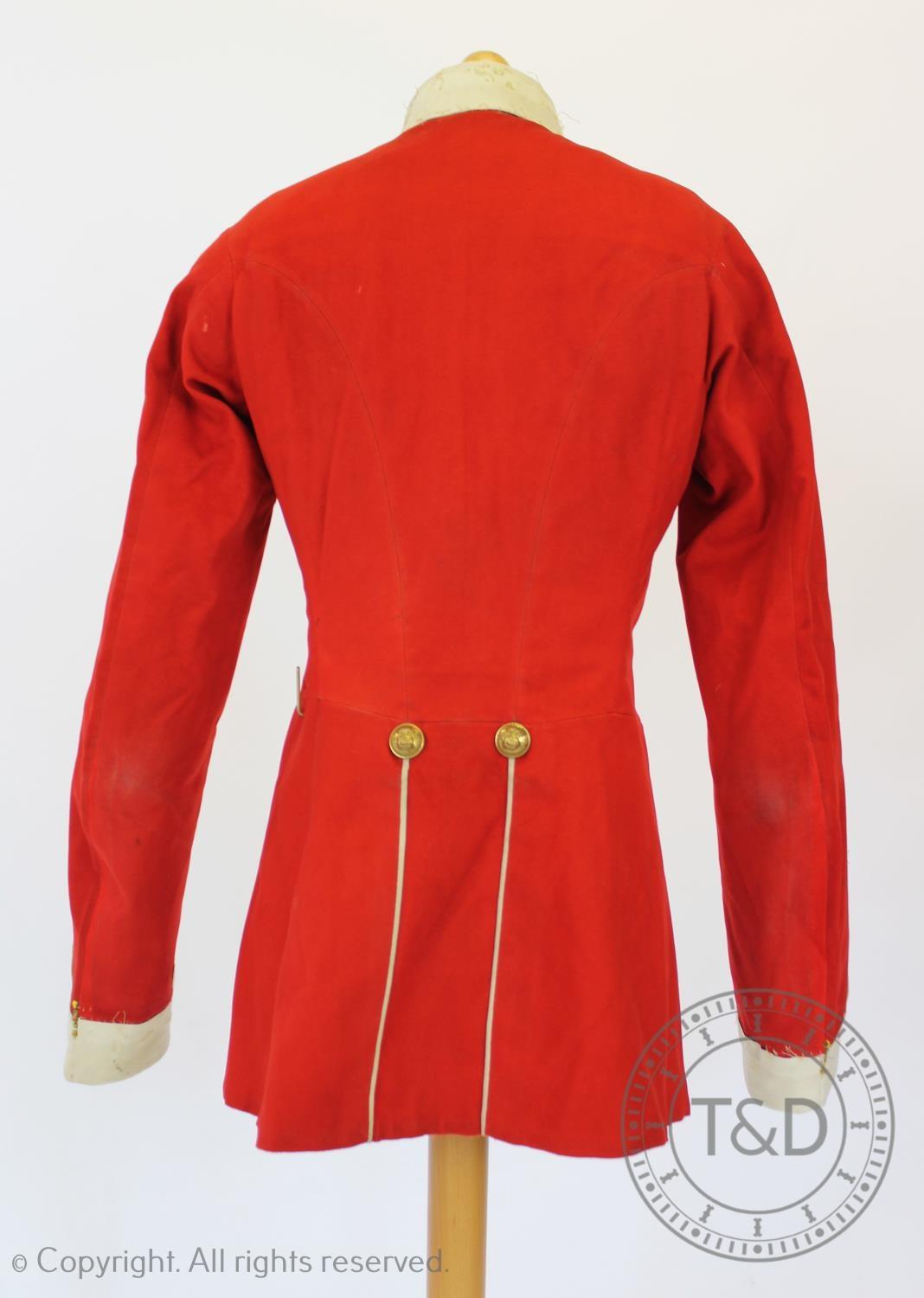 A Lancashire Regiment dress tunic and matched trousers, the scarlet coat with military buttons to - Bild 7 aus 7