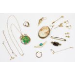 A quantity of antique and vintage jewellery to include a 9ct gold seed pearl set pendant on 9ct gold