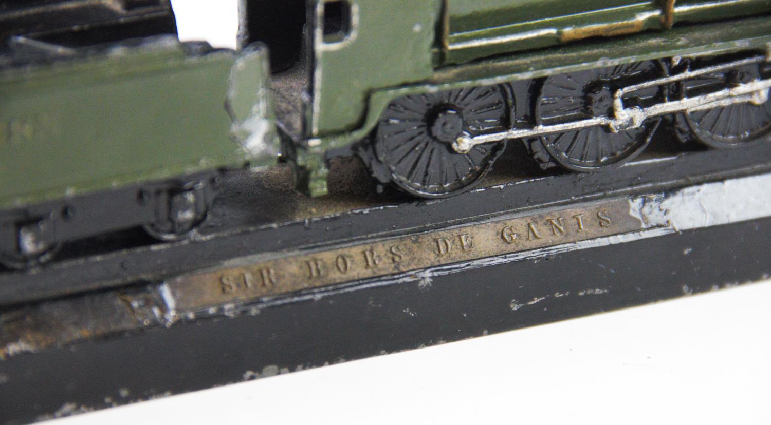 A cast metal model of a steam locomotive and tender, base stamped 'King Arthur Class no. 763', ' - Bild 2 aus 2