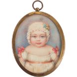 MINIATURA in avorio dipinto raffigurante "Bambina". XIX secolo Misure: cm 7,5 x 6