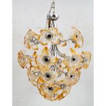 PRODUZIONE VISTOSI ANNI '60 LAMPADARIO a 25 luci in acciaio con bocce a forma di fiori in vetro.