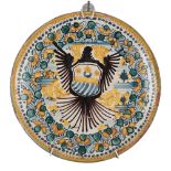 ALZATINA in ceramica decorata e smaltata con stemma nobiliare. Italia centrale XVIII secolo