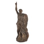 SCULTURA in bronzo, fusione a cera persa raffigurante "Figura mitologica". XX secolo Misure: h cm