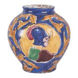 BOCCIA in ceramica smaltata e decorata (usure). Sicilia XX secolo Misure: h cm 28