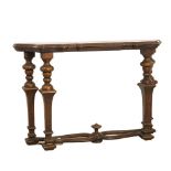 CONSOLLINA stile Barocco di forma centinata in noce. Veneto meta' '900 Misure: cm 140 x 36 x h 91