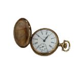 OROLOGIO da tasca Waltham in oro 14 Kt. (g. 10 circa) con doppia cassa in metallo dorato,