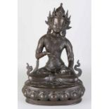 Großer alter chinesischer Bronzebuddha auf Lotosblume. Größe: 43 cm. In gutem Zustand. Big old