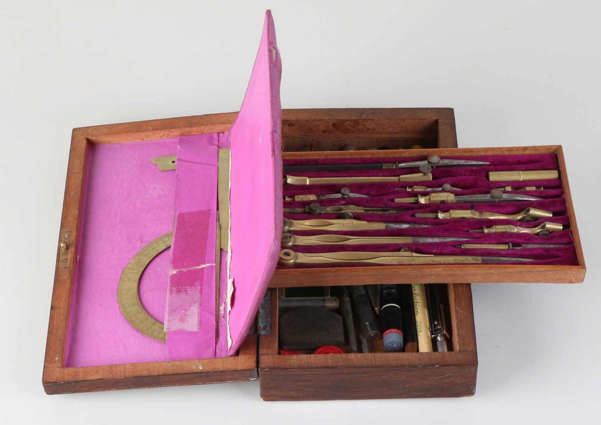 Antique French brass compass set in rosewood box. Fourteen parts. Dimensions: 21 x 12 x 4.5 cm. In - Image 2 of 2