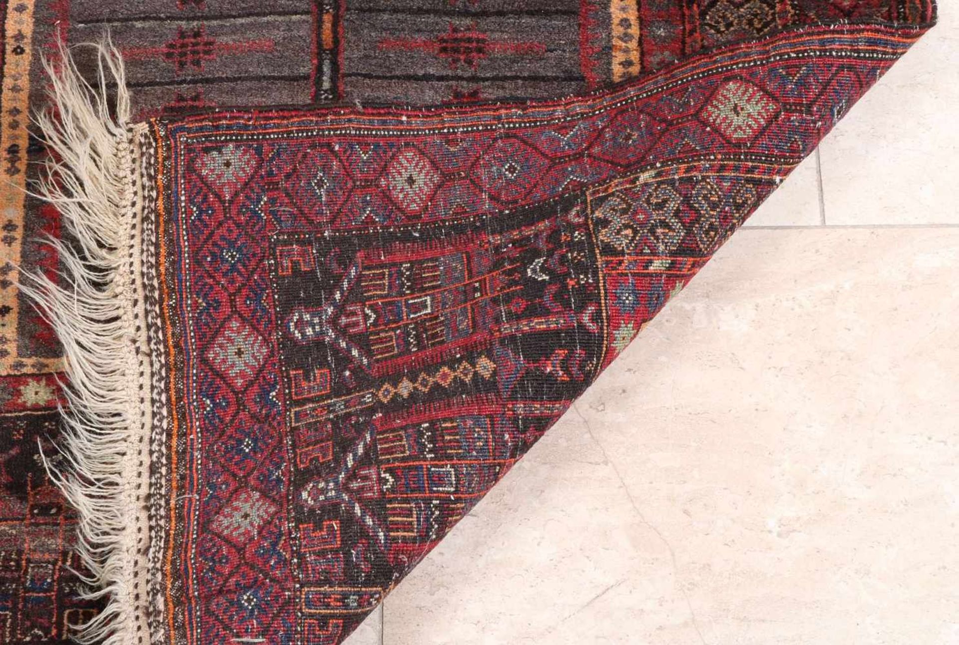 Two ancient Persian rugs. Among other things: Prayer blanket. Multi-colored floral. Dimensions: - Image 3 of 5
