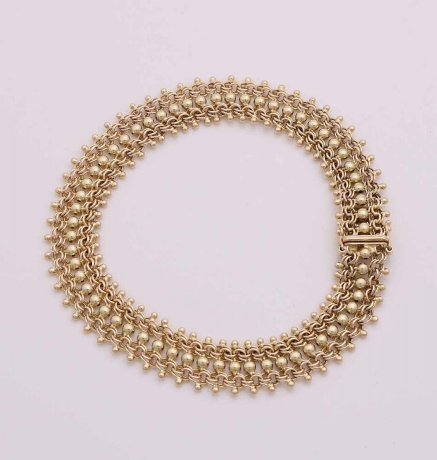 Yellow gold bracelet, 585/000, border chain link with bulbs. Equipped with box lock and safety