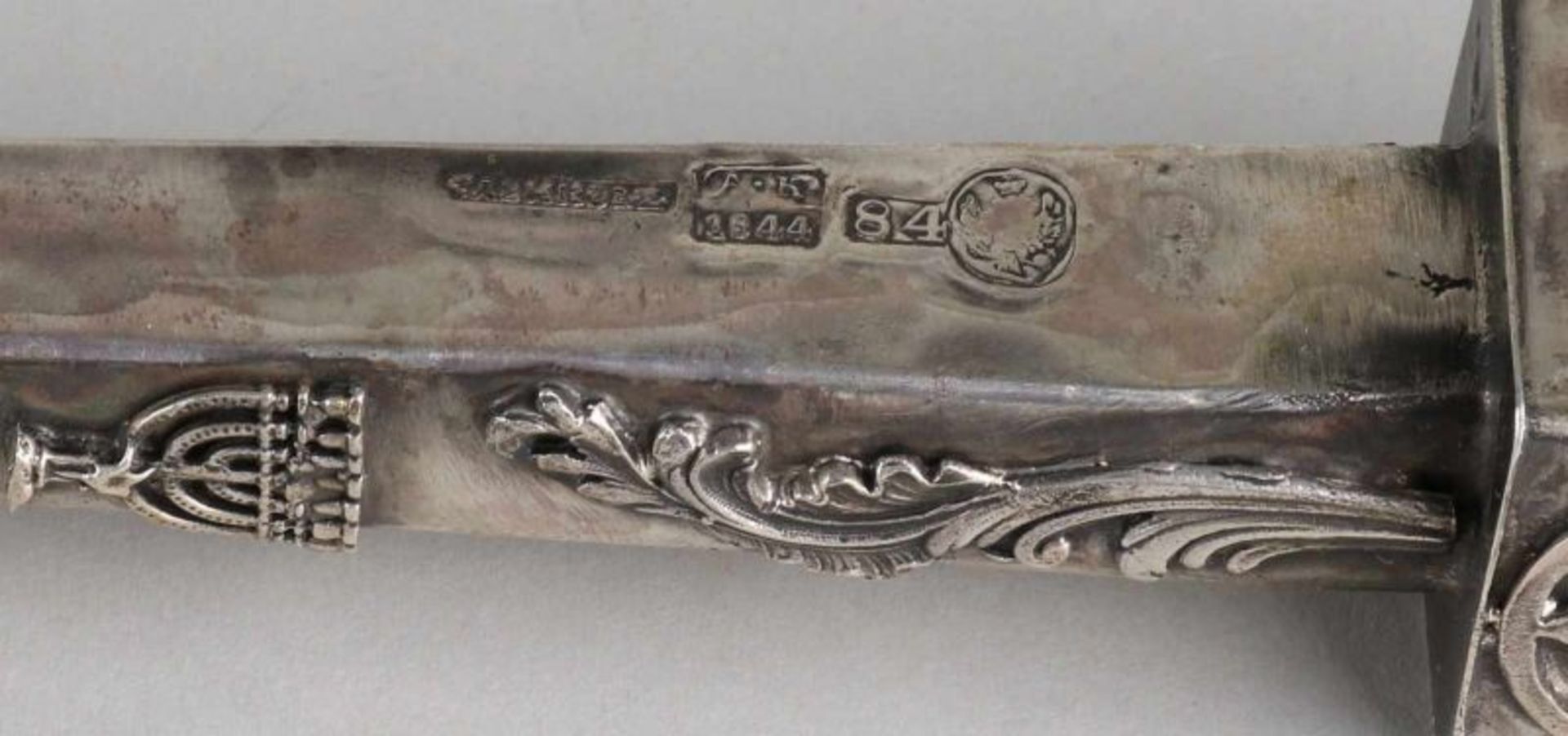 Silver swipe, Russian, 84 zolotniks, (875/000), with a partly square pointer decorated with a lion - Bild 3 aus 3