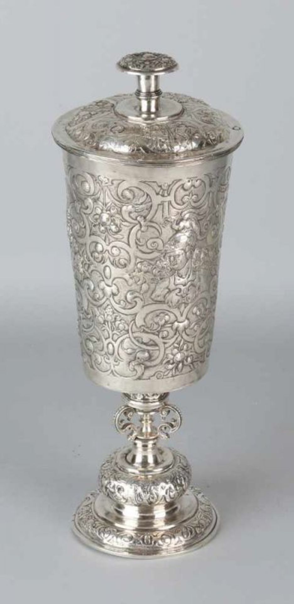 Special silver goblet with lid, 800/000, round model with 3 driven warriors and with volutes and