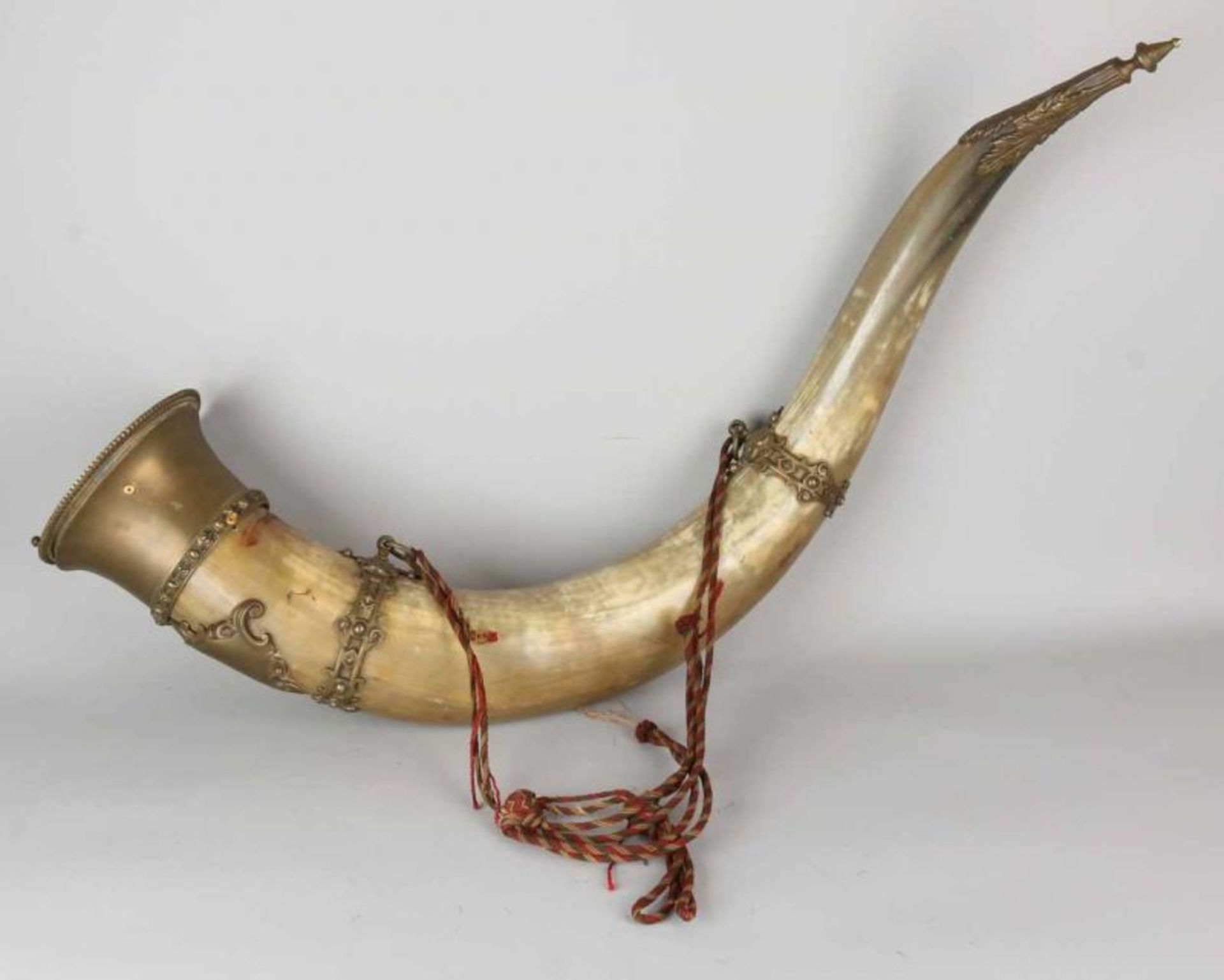 Very large antique German Horn of plenty. With bronze decorations. 'The Vererlichen Corps