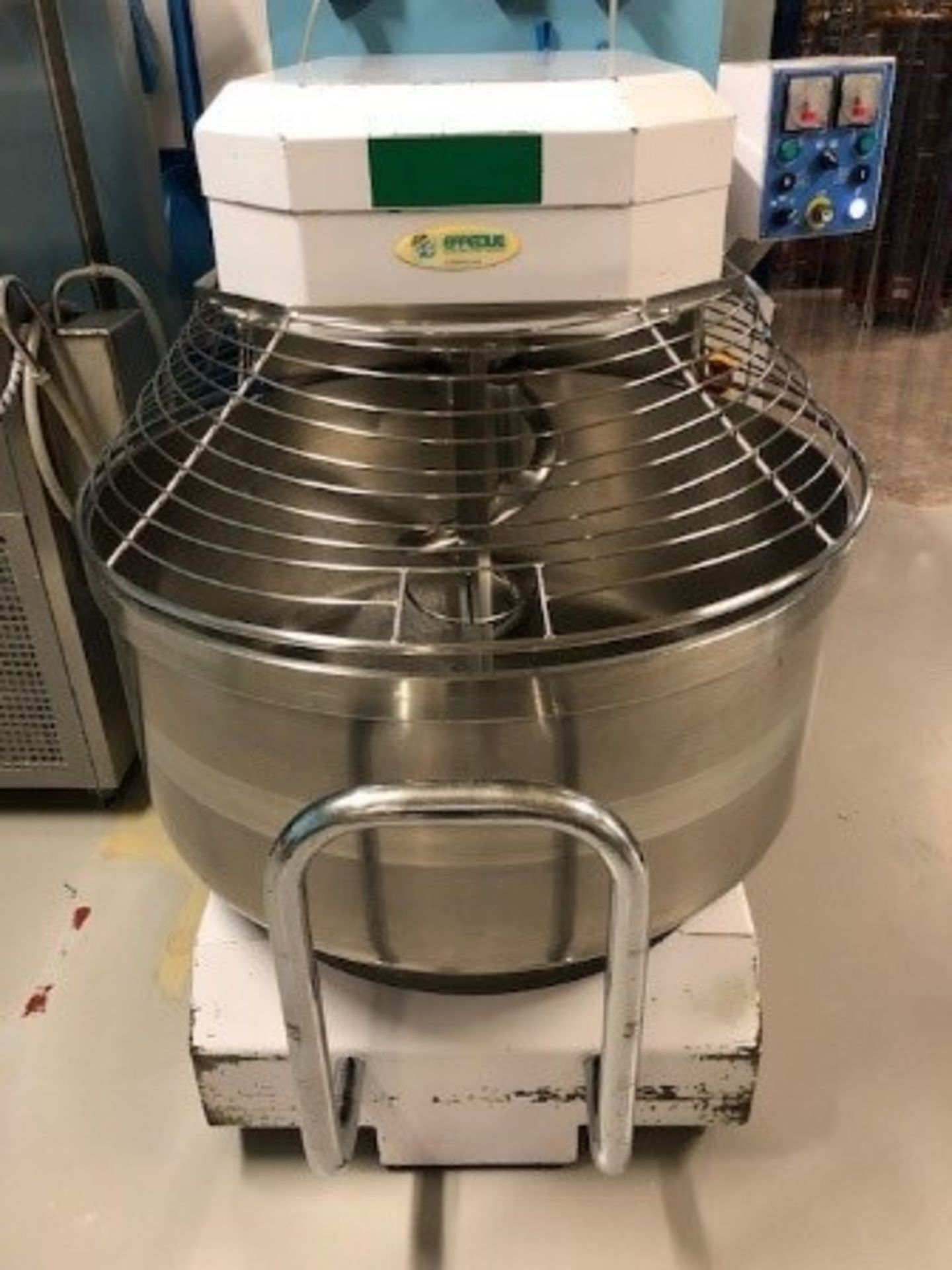 EFFEDUE ME-200 SPIRAL MIXER WITH REMOVABLE BOWL