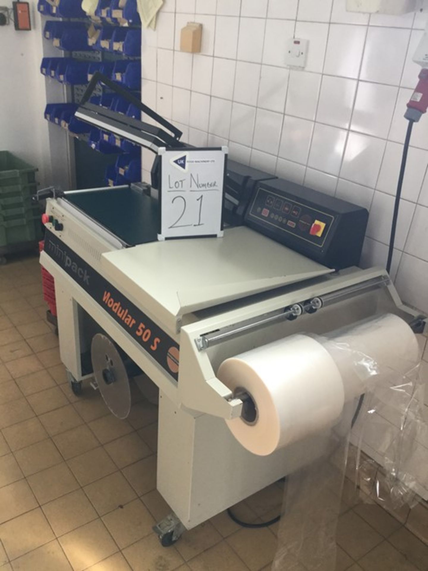 MINIPACK TORRE SEMI-AUTOMATIC L-SEALER