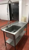 STAINLESS STEEL SINK WITH AQUA JET