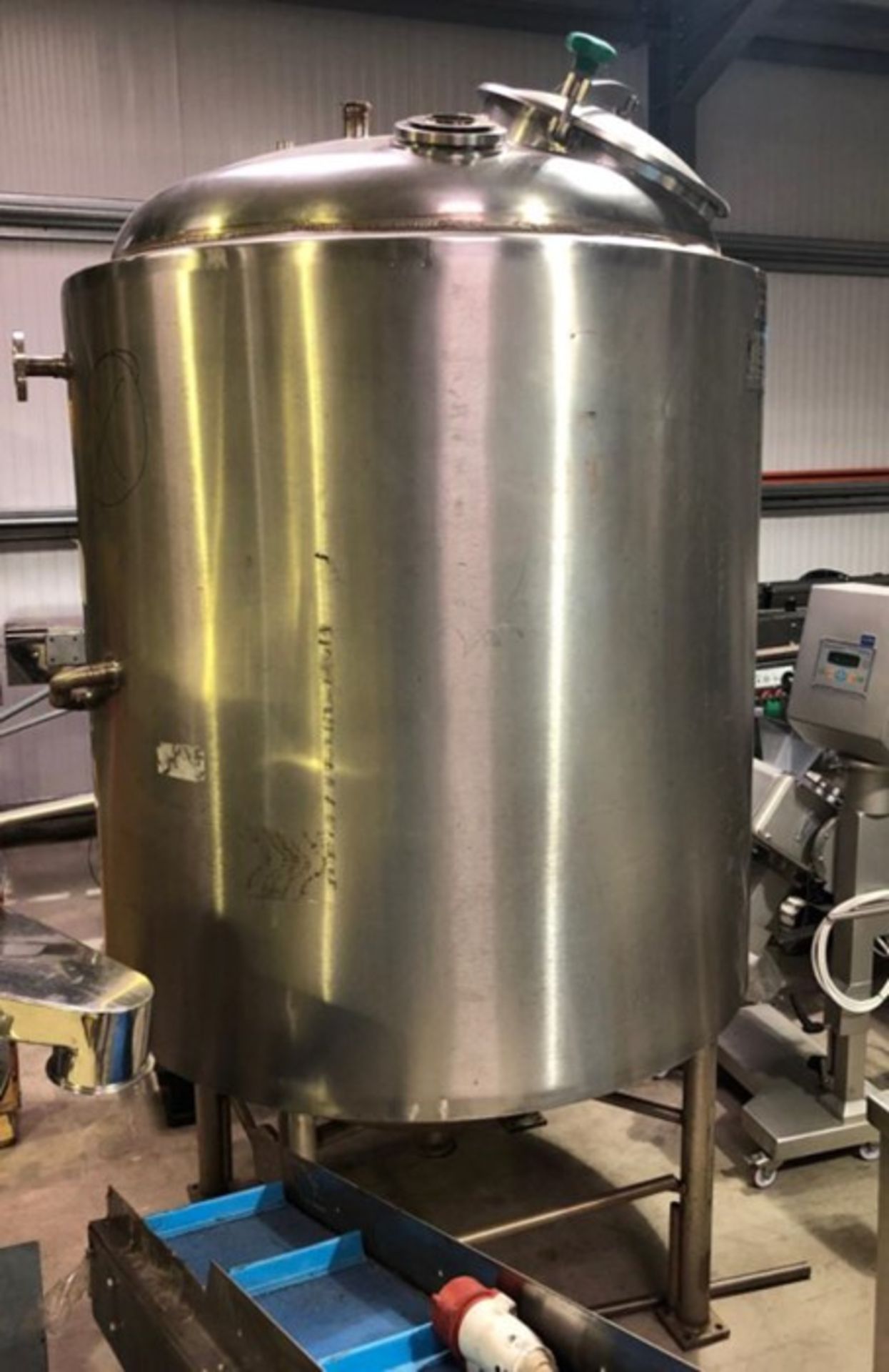 1270L JACKETED MIXING VESSEL