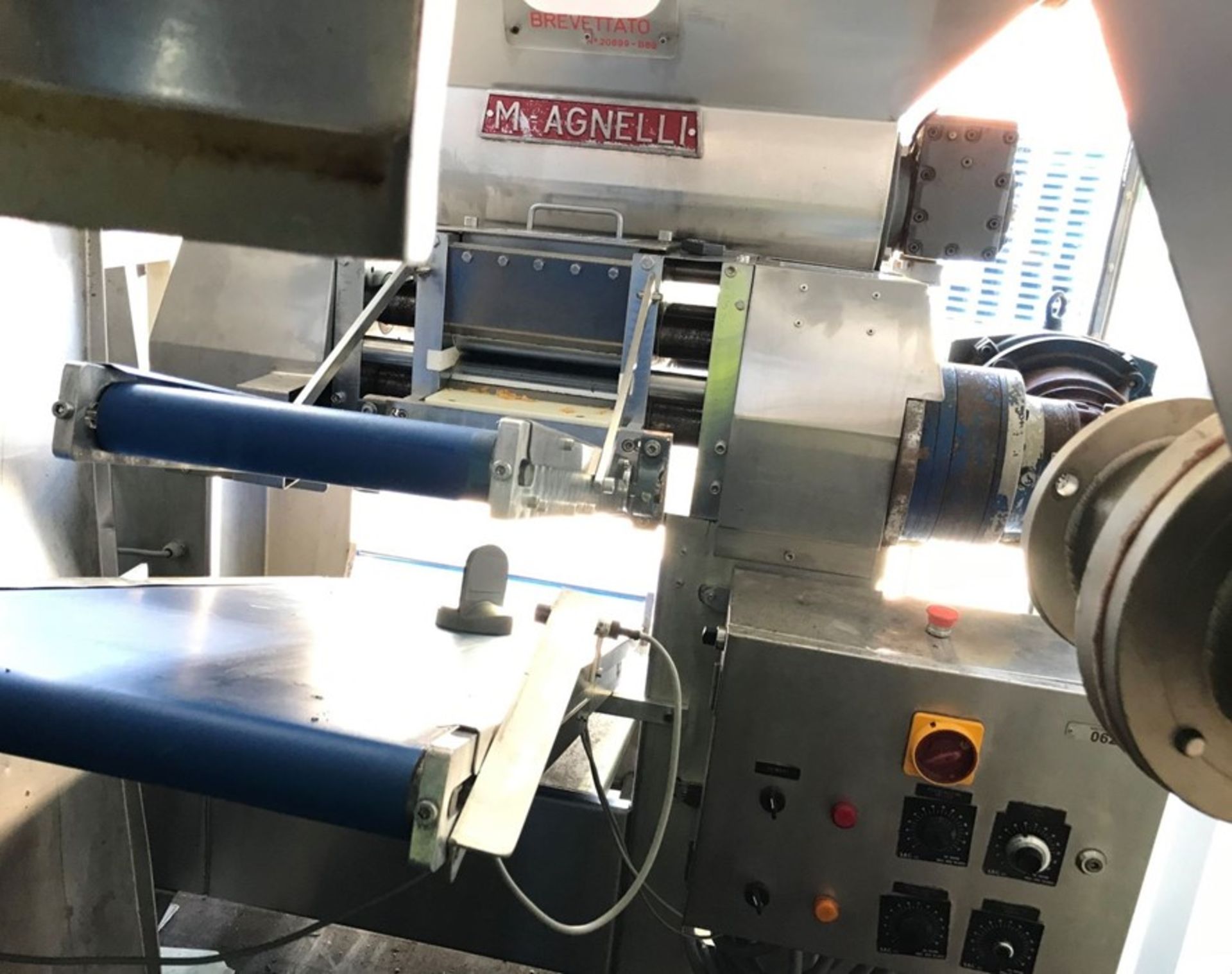 M AGNELLI PASTA SHEETER - Image 4 of 11