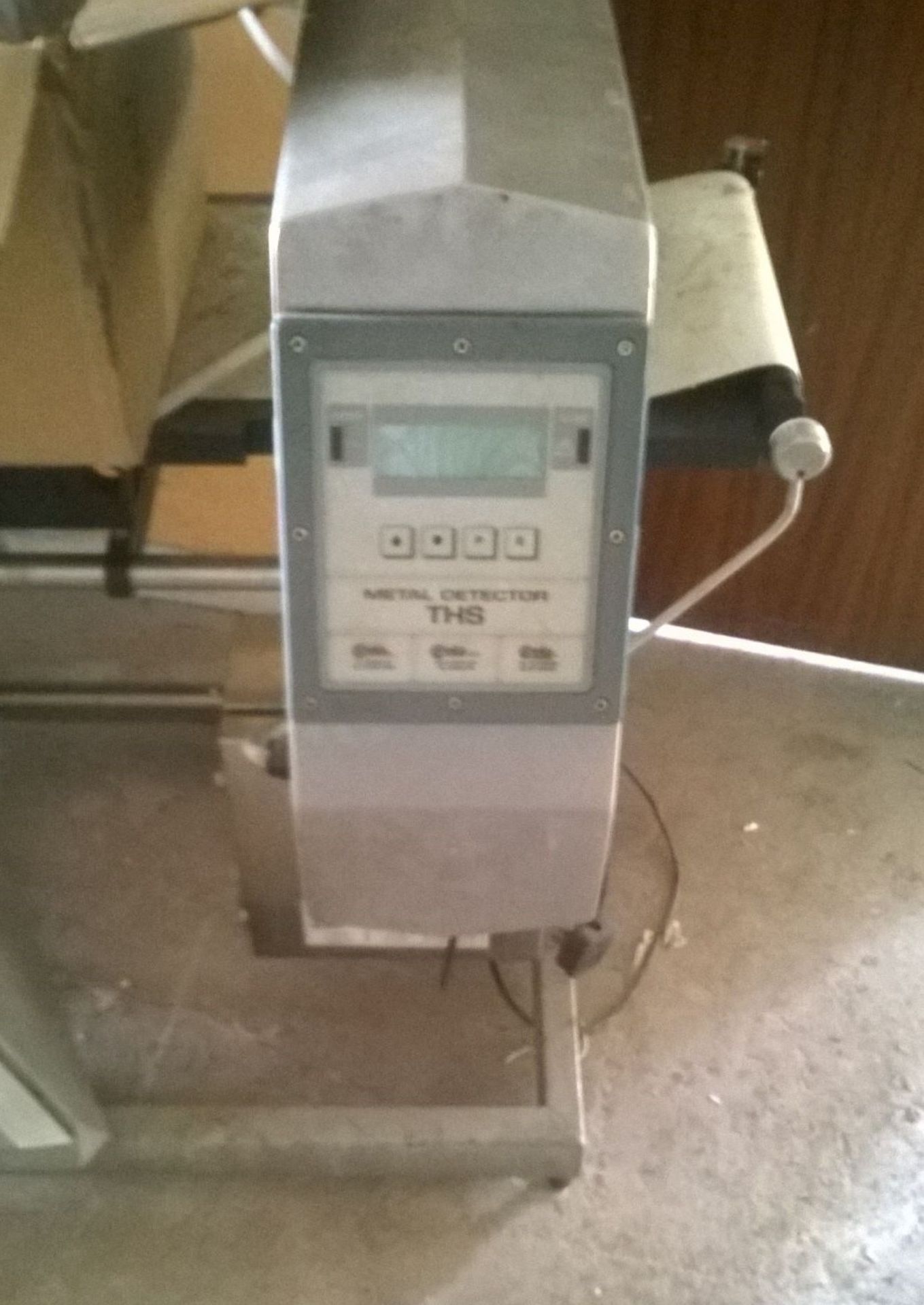 CEIA METAL DETECTOR CHECK WEIGHER - Image 2 of 5