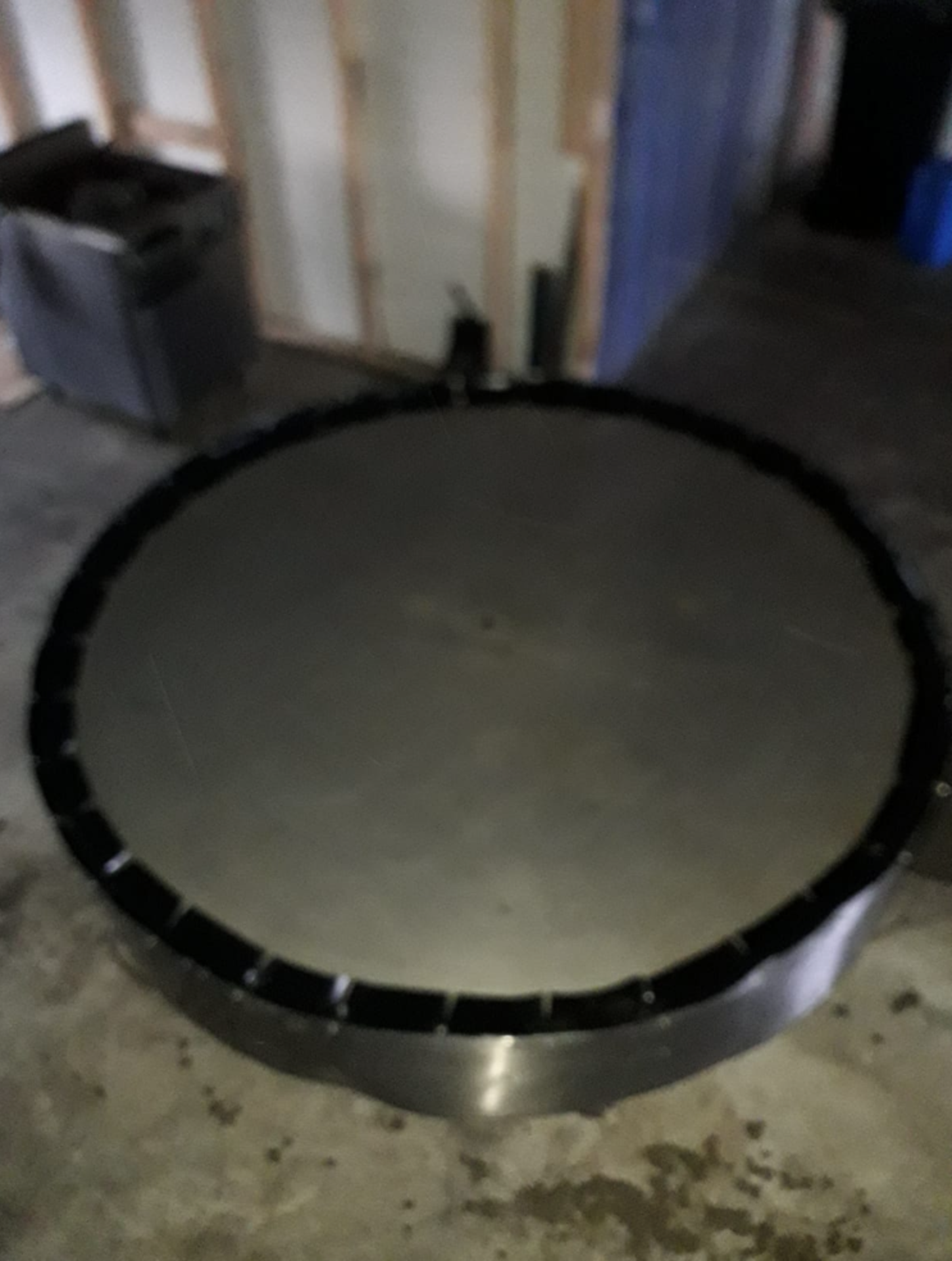 ROTARY TABLE