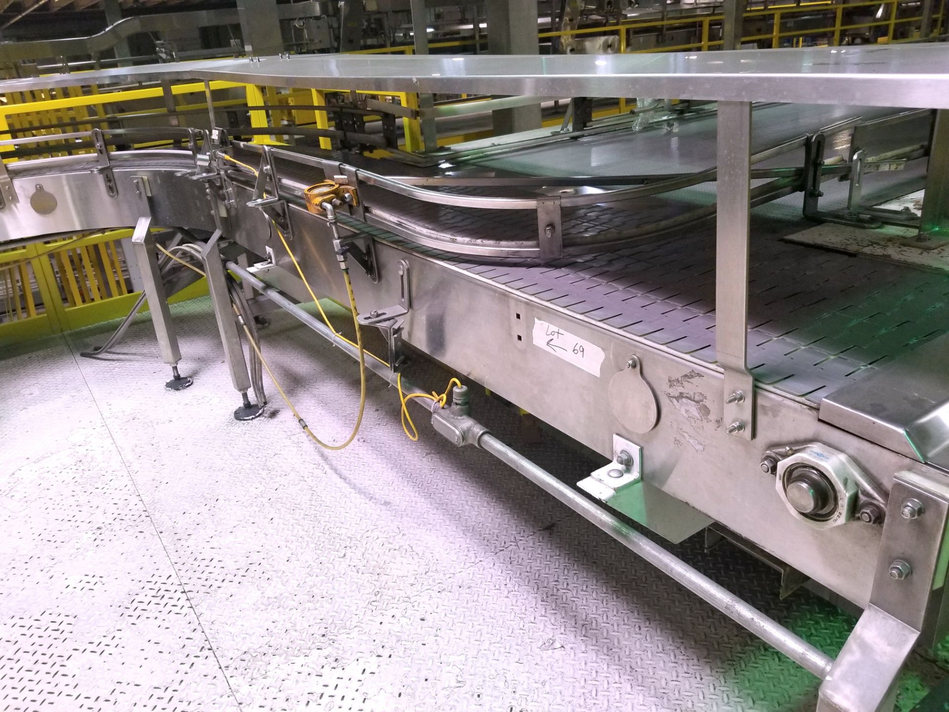 Sentry Discharge Conveyor from Depalletizer to Pressure Less Single Filer - Image 3 of 9