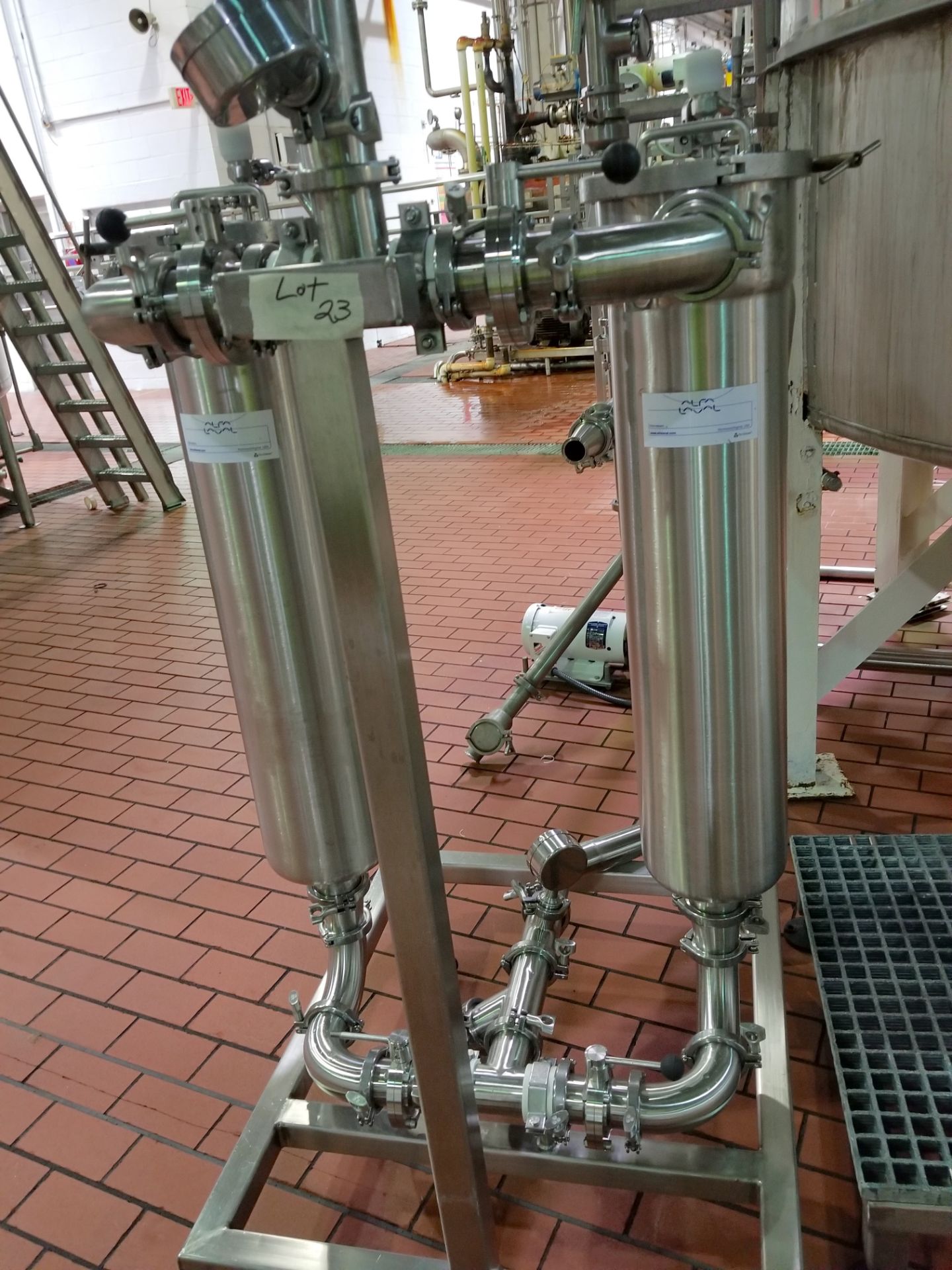 Dual Alfa Laval Filter Units on Stainless Steel Frame - Image 2 of 4