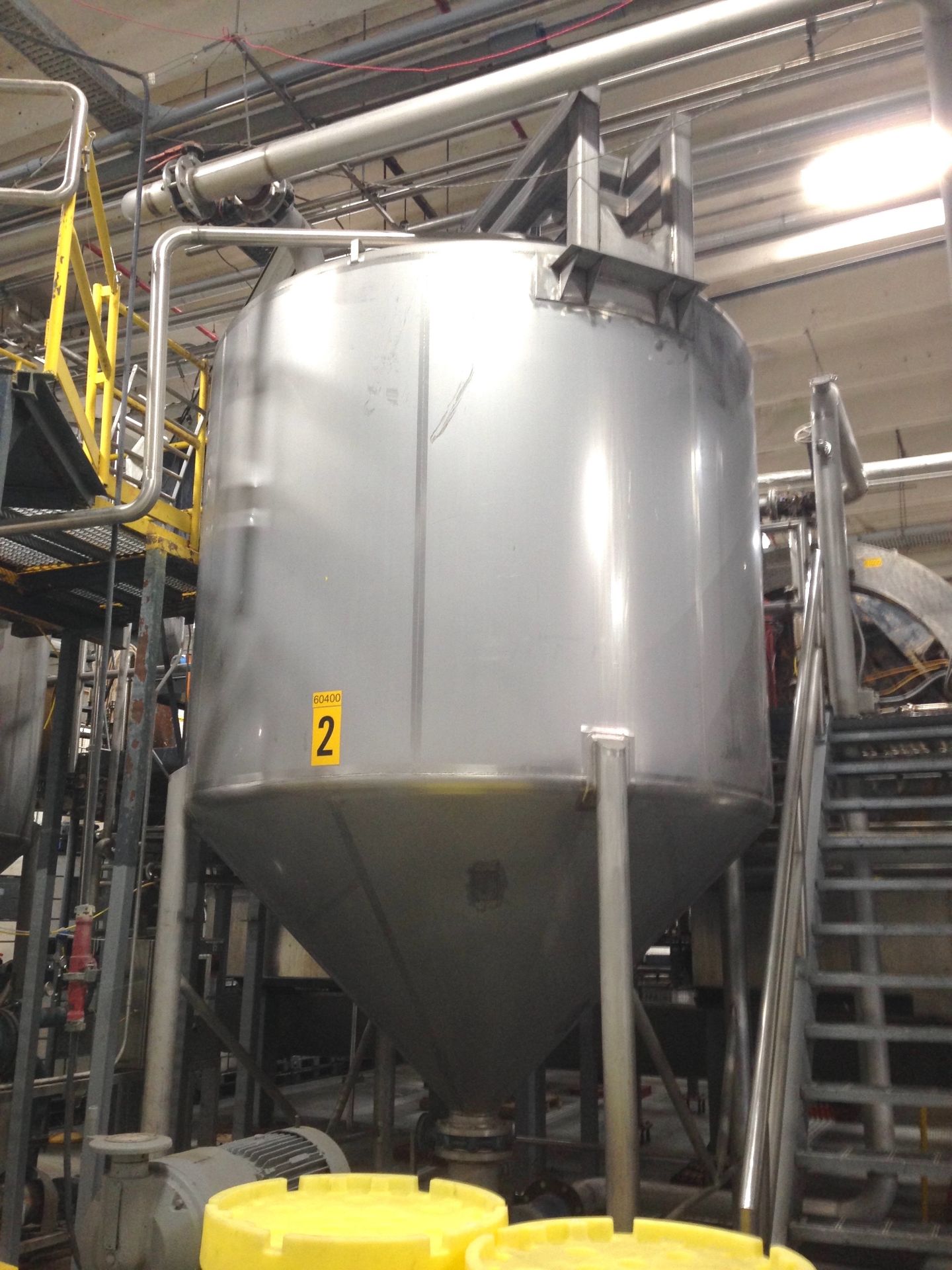 SFI 5000 Gallon Vertical Mixing Tanks Cone Bottom, Dome Top, Top Mounted Agitator - 5HP motor,