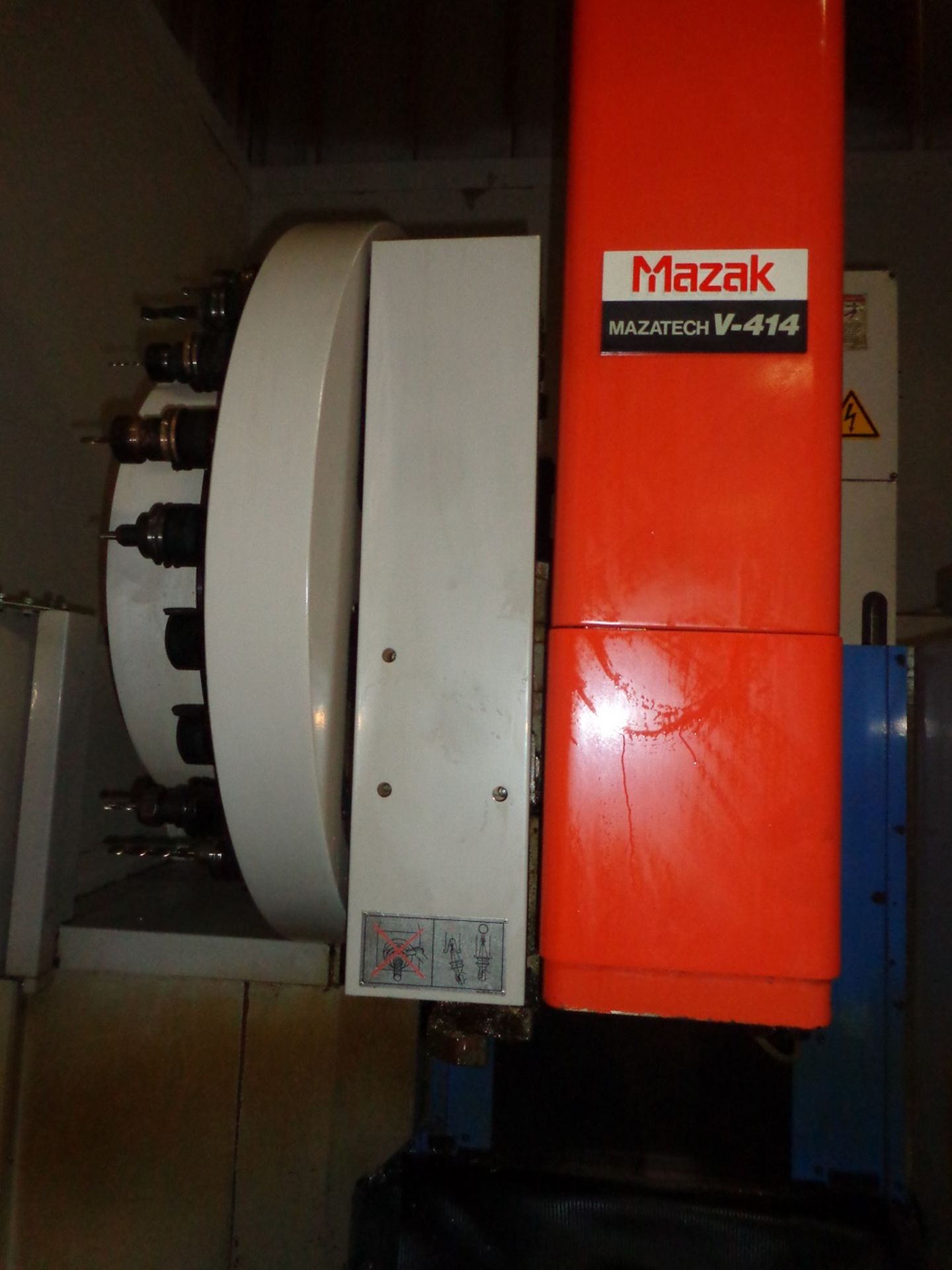 MAZAK MAZATECH MT-V-414 CNC VERTICAL MACHINING CENTER, TRAVELS: 22" X 16.1" X 18.1", 7000 RPM - Image 3 of 5