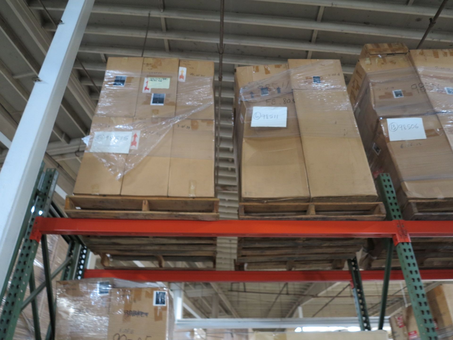 LOT - CONTENTS OF (2) SECTIONS OF PALLET RACK TO INCLUDE: ITEM #98503, COUNTER TOP DISPLAY UNITS; IT - Bild 5 aus 8