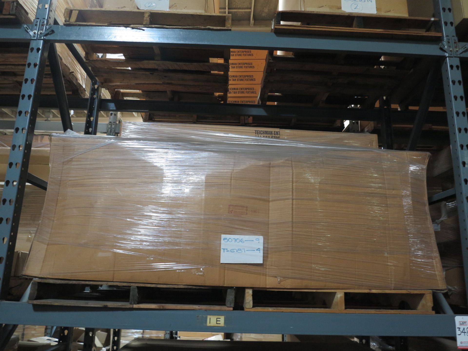 LOT - CONTENTS OF (2) SECTIONS OF PALLET RACK TO INCLUDE: ITEM # 50706, 4FT. L ADD ON SET 67" - Bild 4 aus 8