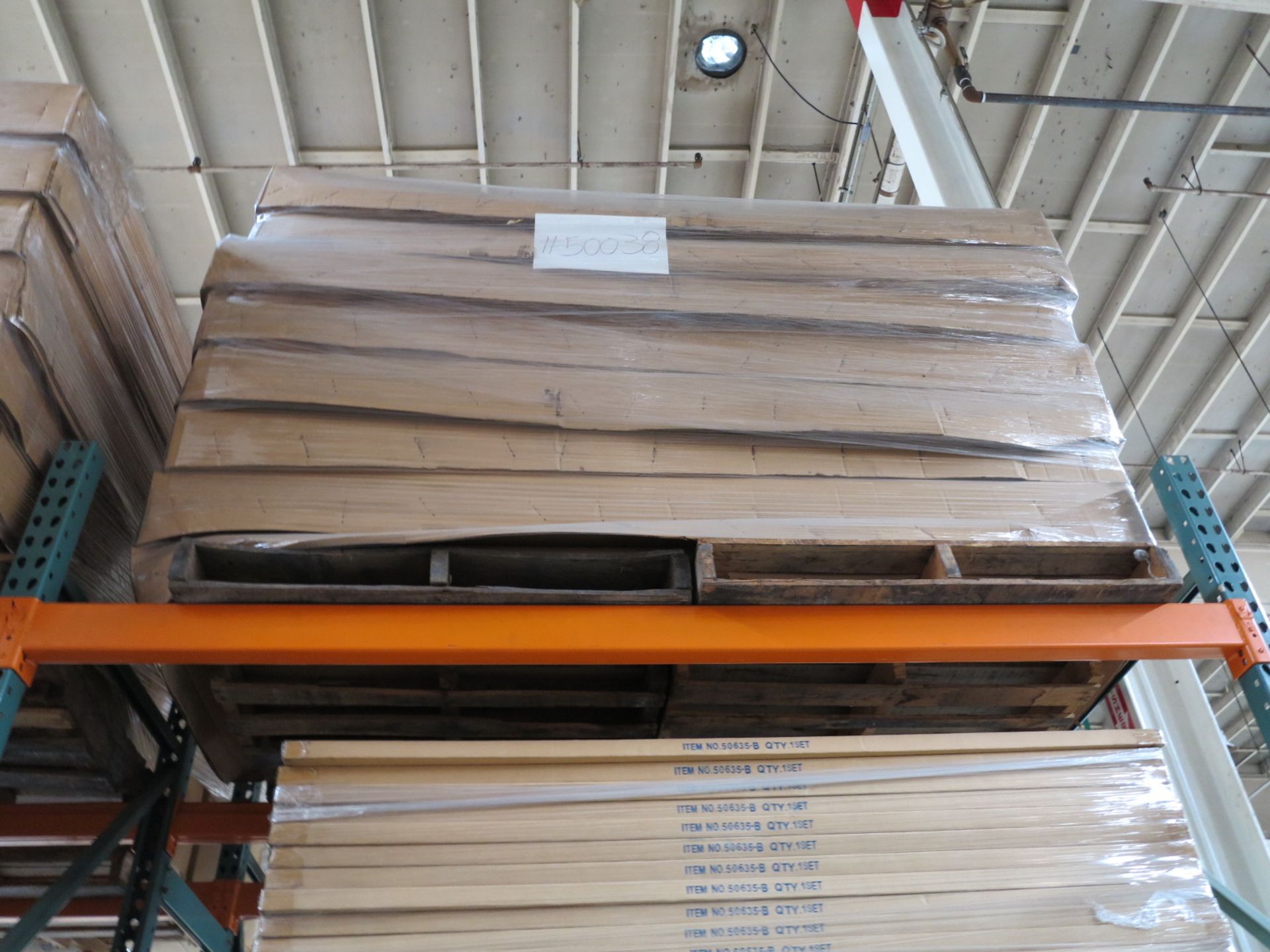 LOT - CONTENTS OF (2) SECTIONS OF PALLET RACK TO INCLUDE: ITEM # 50635, 5' STARTER SET 72" HIGH F - Bild 5 aus 8